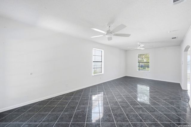 5931 Glacier Sun Dr, San Antonio, TX 78244