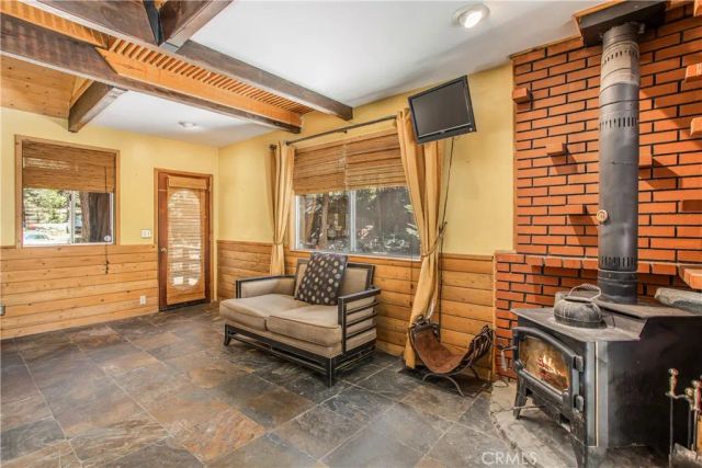 9323 Cedar Dr., Forest Falls, CA 92339