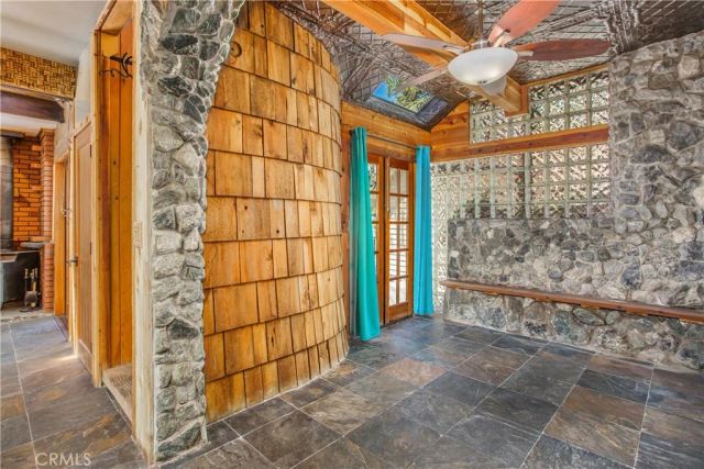 9323 Cedar Dr., Forest Falls, CA 92339