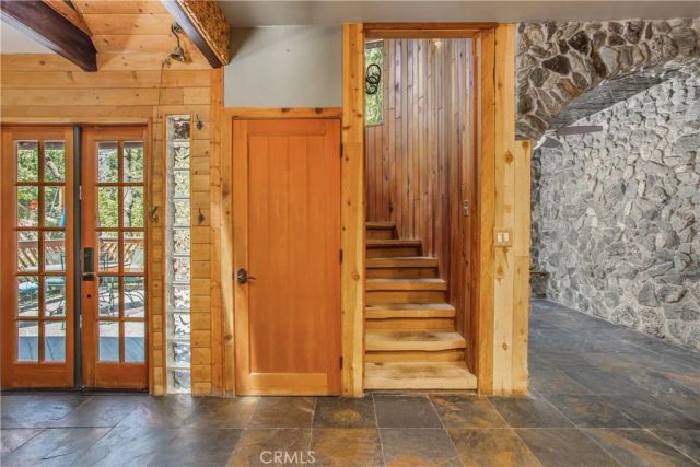 9323 Cedar Dr., Forest Falls, CA 92339