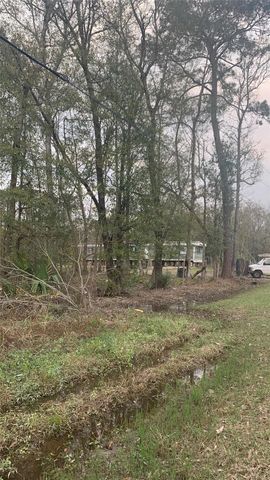 25801 Coleman Drive, Splendora, TX 77372