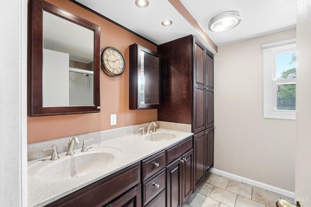 7297 Birchwood Drive, West Chester, OH 45069