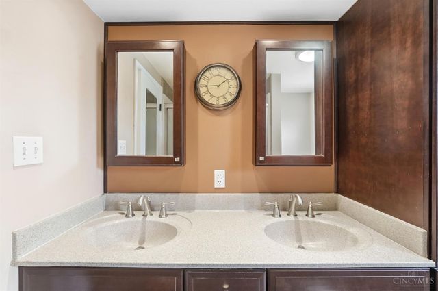 7297 Birchwood Drive, West Chester, OH 45069