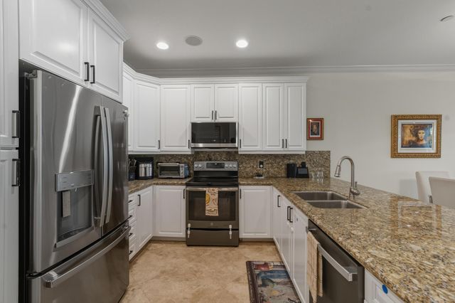 1709 NE 8th Street 1709, Fort Lauderdale, FL 33304