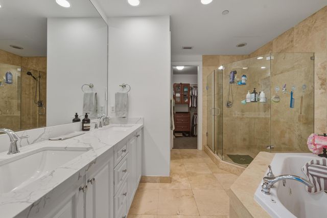 1709 NE 8th Street 1709, Fort Lauderdale, FL 33304