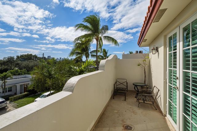 1709 NE 8th Street 1709, Fort Lauderdale, FL 33304