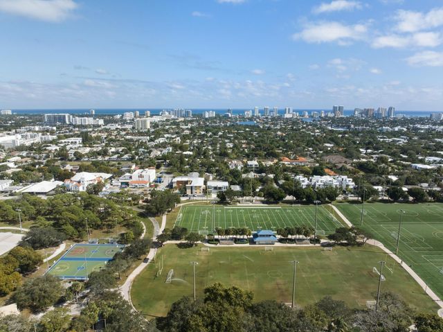 1709 NE 8th Street 1709, Fort Lauderdale, FL 33304