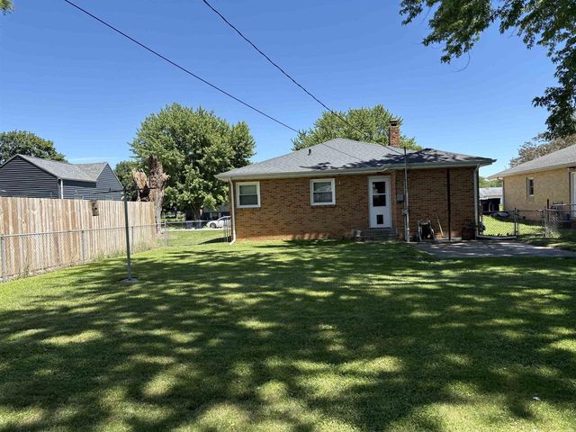 1838 S Osborne Avenue, Janesville, WI 53546