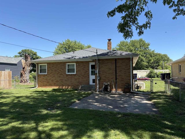 1838 S Osborne Avenue, Janesville, WI 53546