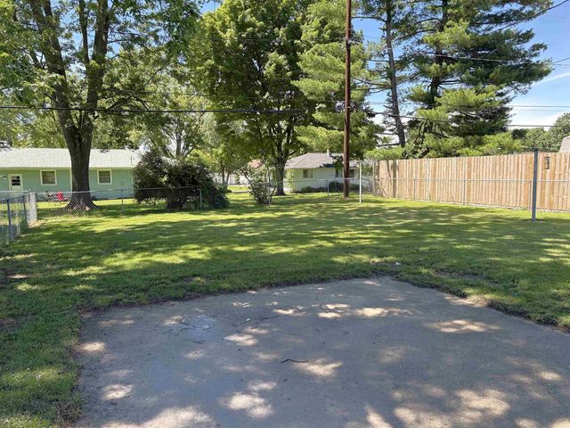 1838 S Osborne Avenue, Janesville, WI 53546