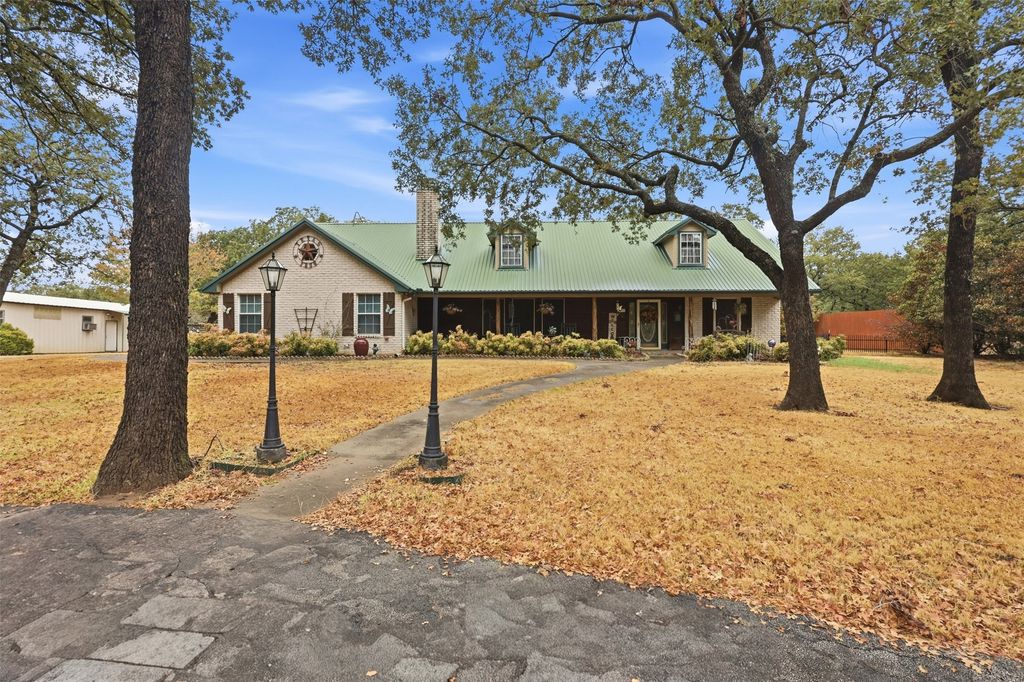 211 Private Road 4931, Springtown, TX 76082 — photo 2