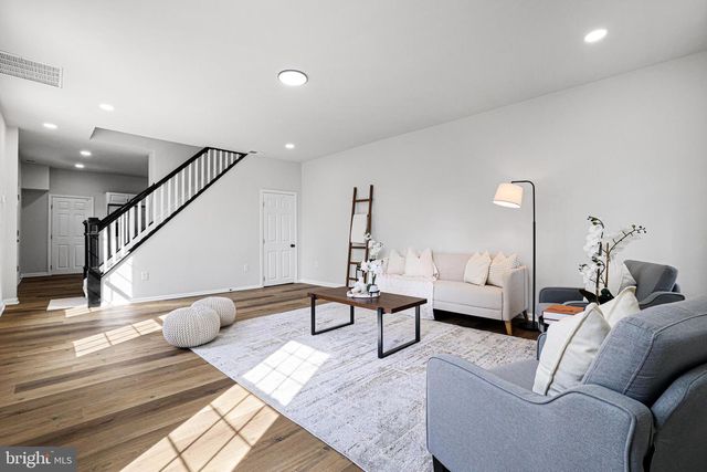 106 4TH AVE, Baltimore, MD 21227