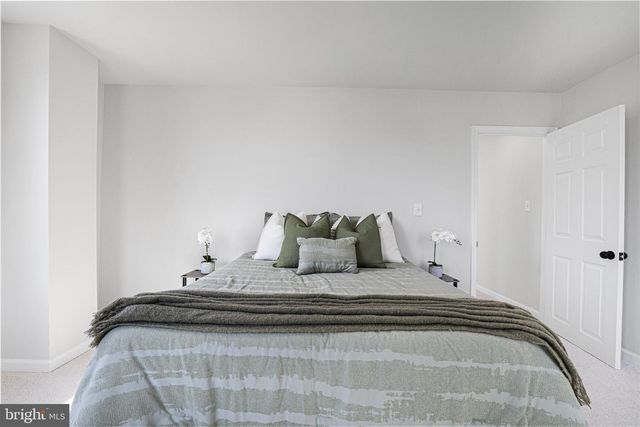 106 4TH AVE, Baltimore, MD 21227