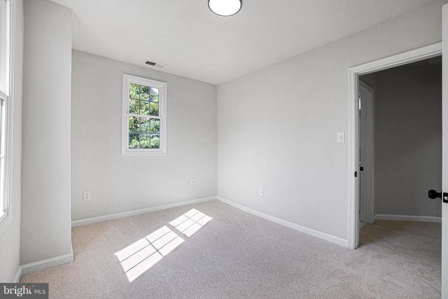 106 4TH AVE, Baltimore, MD 21227