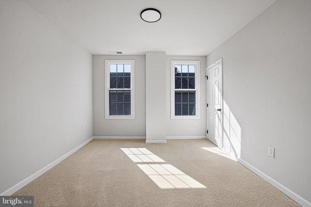 106 4TH AVE, Baltimore, MD 21227