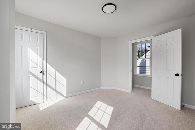 106 4TH AVE, Baltimore, MD 21227