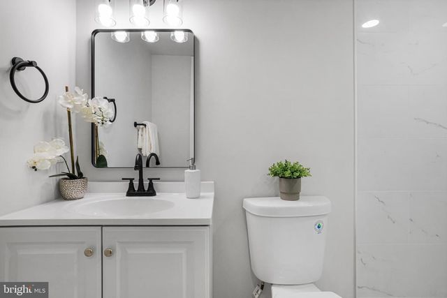 106 4TH AVE, Baltimore, MD 21227