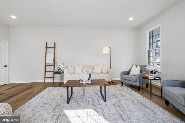 106 4TH AVE, Baltimore, MD 21227