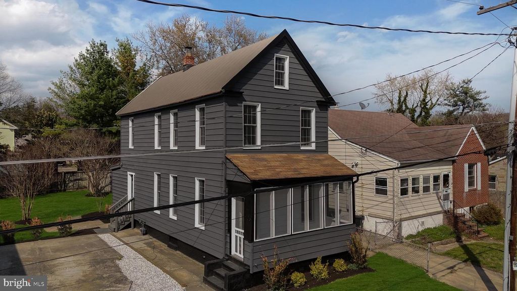 106 4TH AVE, Baltimore, MD 21227