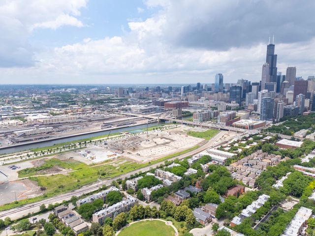 1529 S State Street 10B, Chicago, IL 60605