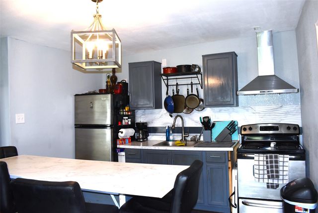 2121 County Road 230, Sargent, TX 77414