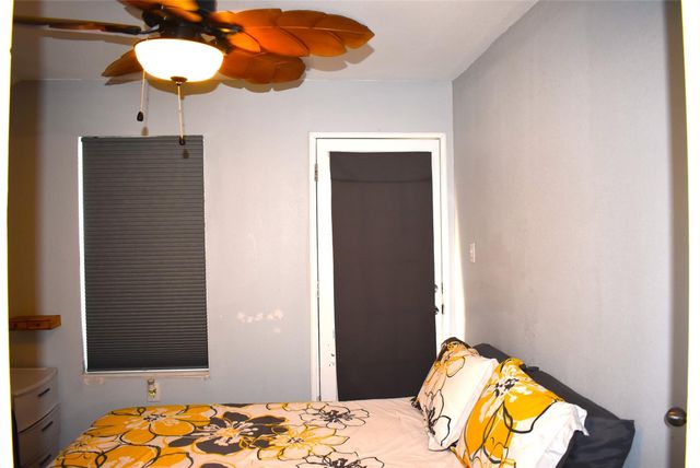 2121 County Road 230, Sargent, TX 77414