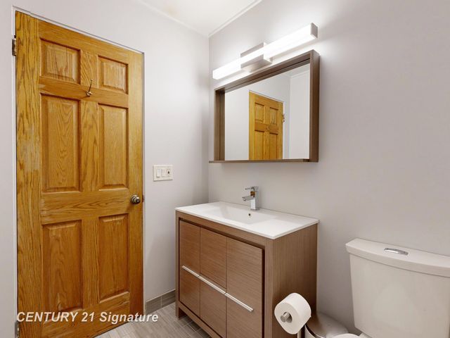 7182 Ronald Drive, Saginaw, MI 48609