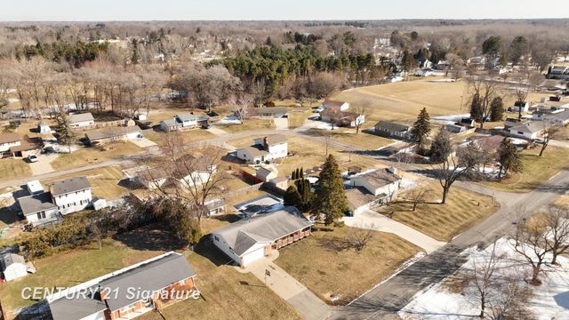 7182 Ronald Drive, Saginaw, MI 48609