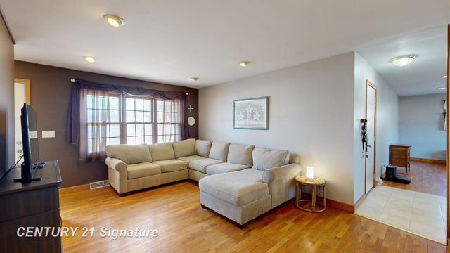 7182 Ronald Drive, Saginaw, MI 48609