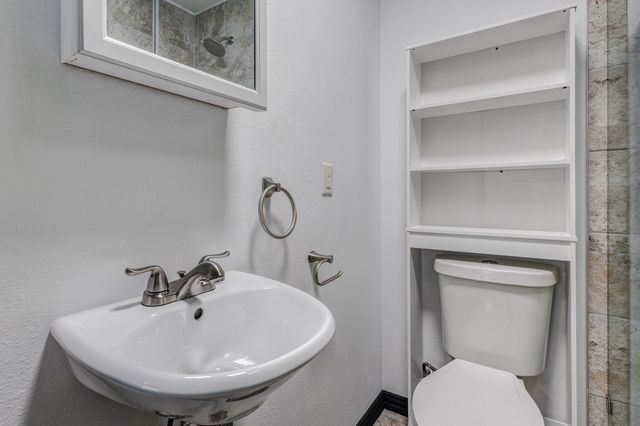 2540 Prichard Lane, Dallas, TX 75227