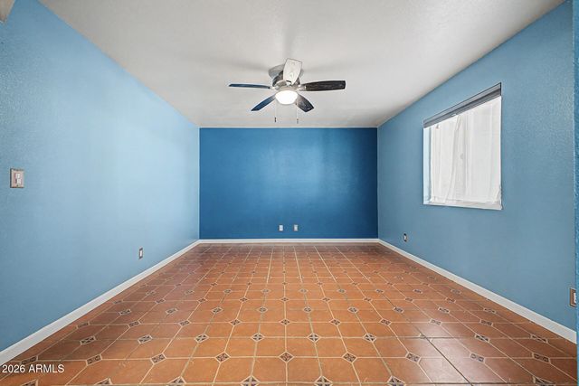 2233 N RECKER Road, Mesa, AZ 85215