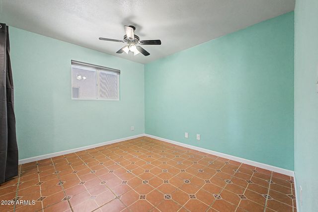 2233 N RECKER Road, Mesa, AZ 85215