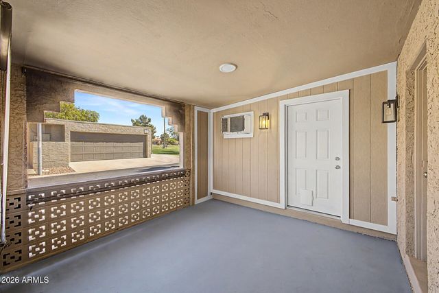 2233 N RECKER Road, Mesa, AZ 85215