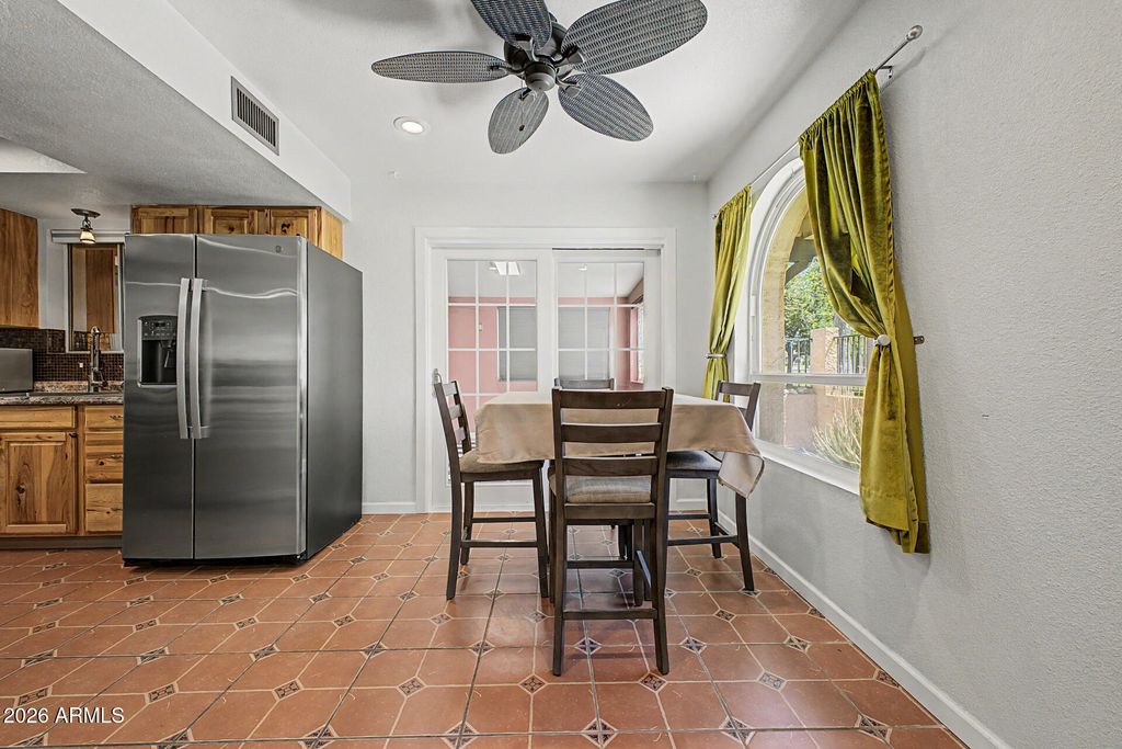 Image 13 of property listing at 2233 N RECKER Road, Mesa, AZ 85215