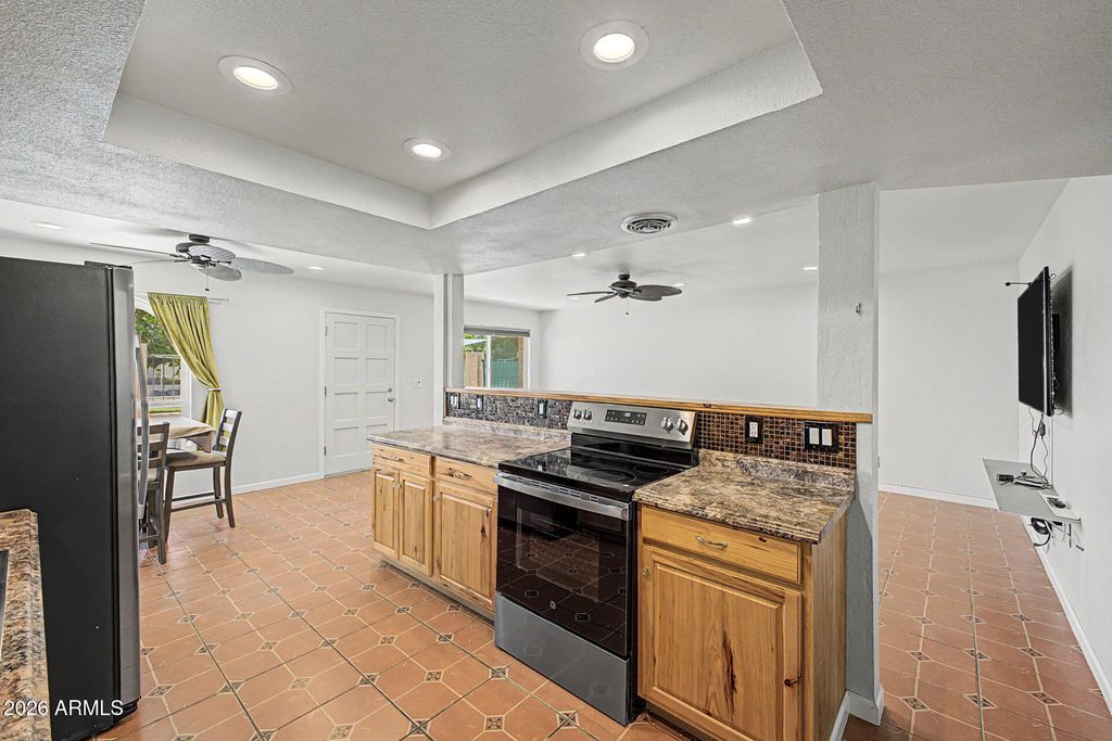 Image 15 of property listing at 2233 N RECKER Road, Mesa, AZ 85215