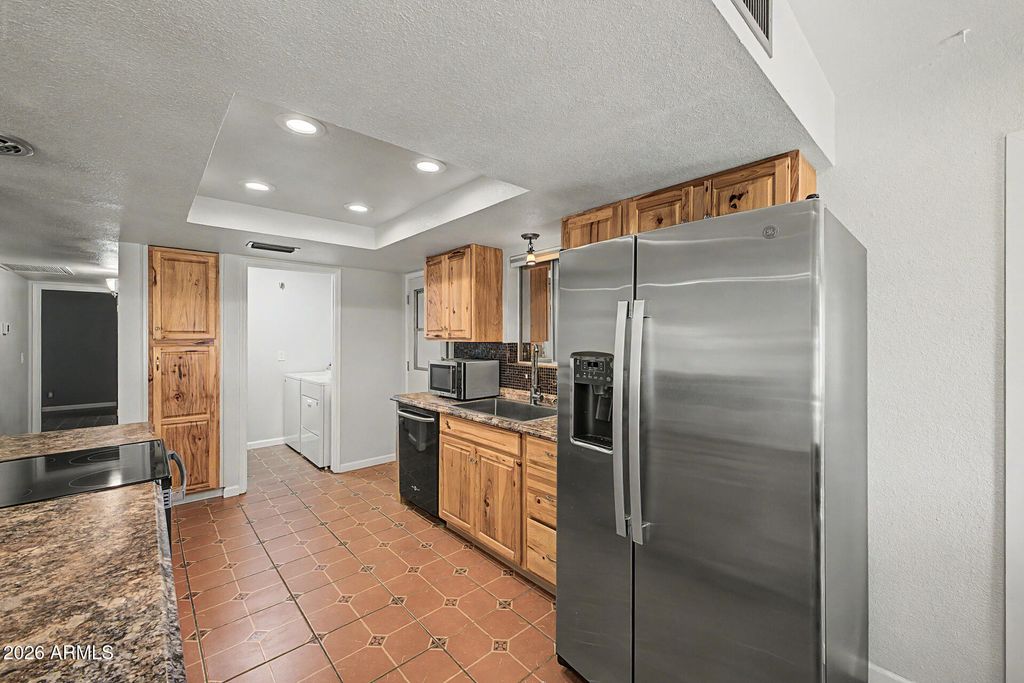 Image 18 of property listing at 2233 N RECKER Road, Mesa, AZ 85215