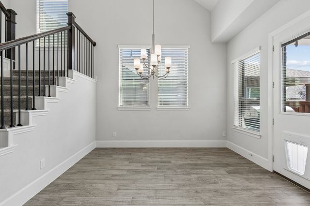 1908 Roundtree Circle E, Fort Worth, TX 76008