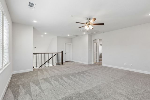 1908 Roundtree Circle E, Fort Worth, TX 76008