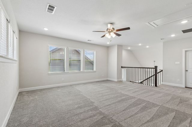 1908 Roundtree Circle E, Fort Worth, TX 76008