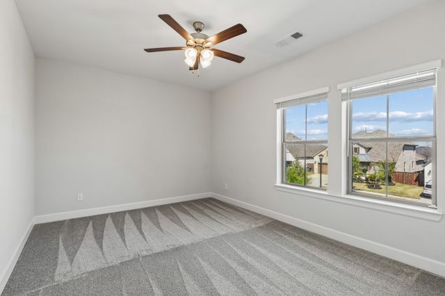 1908 Roundtree Circle E, Fort Worth, TX 76008