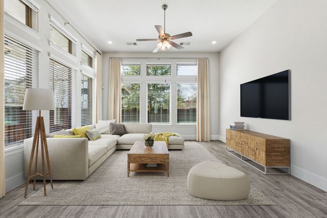 1908 Roundtree Circle E, Fort Worth, TX 76008