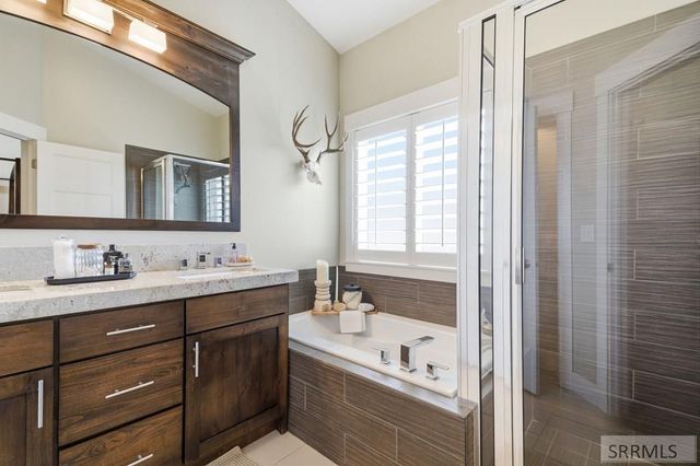 5523 Lakefield Cir, Ammon, ID 83406