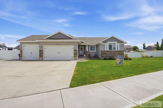 5523 Lakefield Cir, Ammon, ID 83406