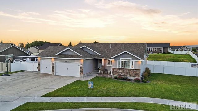 5523 Lakefield Cir, Ammon, ID 83406