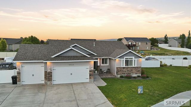 5523 Lakefield Cir, Ammon, ID 83406