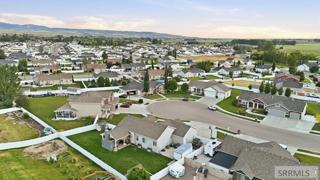 5523 Lakefield Cir, Ammon, ID 83406