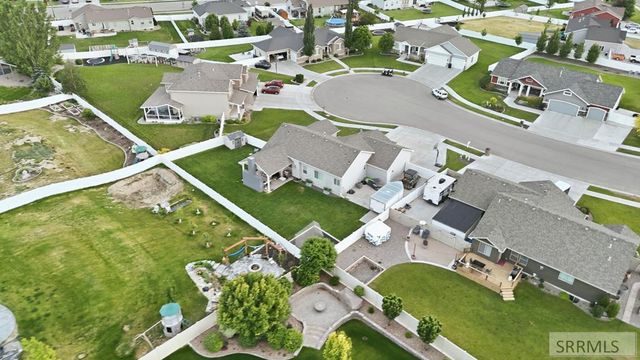 5523 Lakefield Cir, Ammon, ID 83406