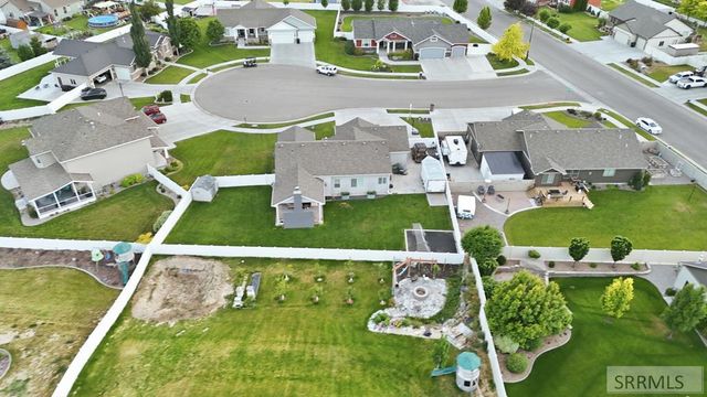 5523 Lakefield Cir, Ammon, ID 83406