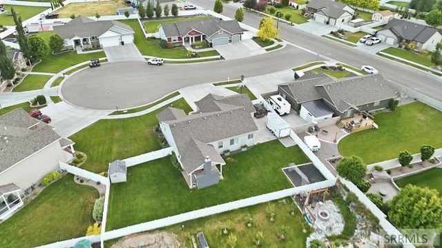 5523 Lakefield Cir, Ammon, ID 83406