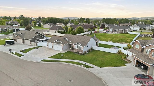 5523 Lakefield Cir, Ammon, ID 83406
